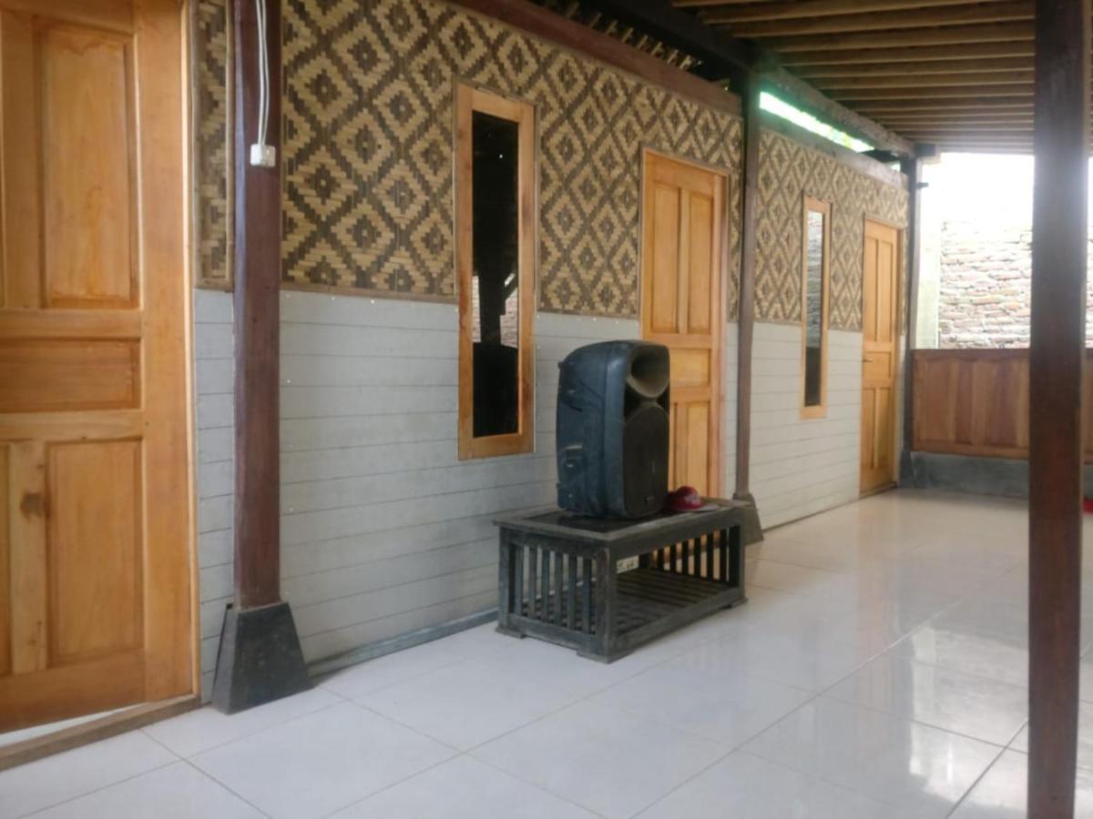 באנטול Homestay Kurnia מראה חיצוני תמונה