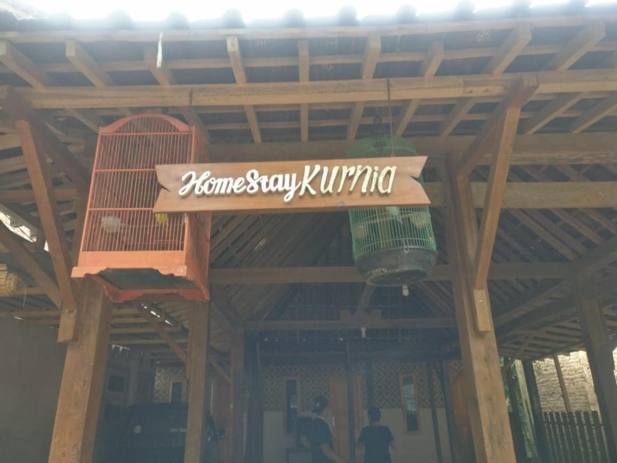 באנטול Homestay Kurnia מראה חיצוני תמונה